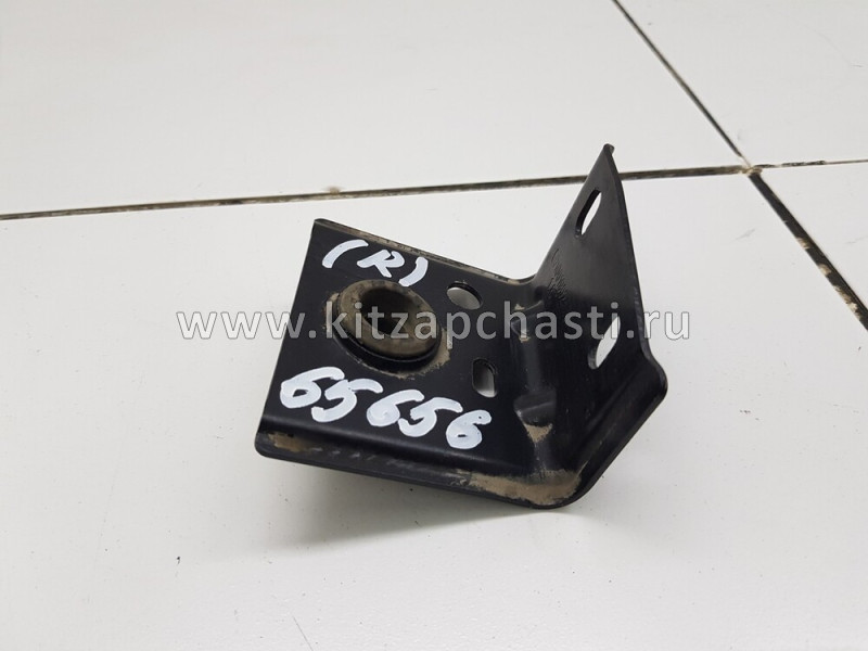 Кронштейн крепления нижний правый радиатора Chery Tiggo 2 Pro 501001902AA